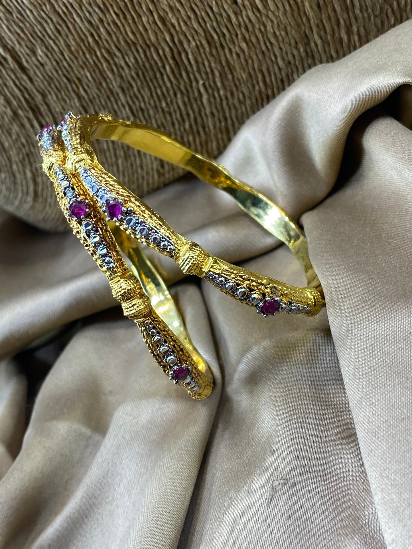 Gold Plated 2 Pc Bangles