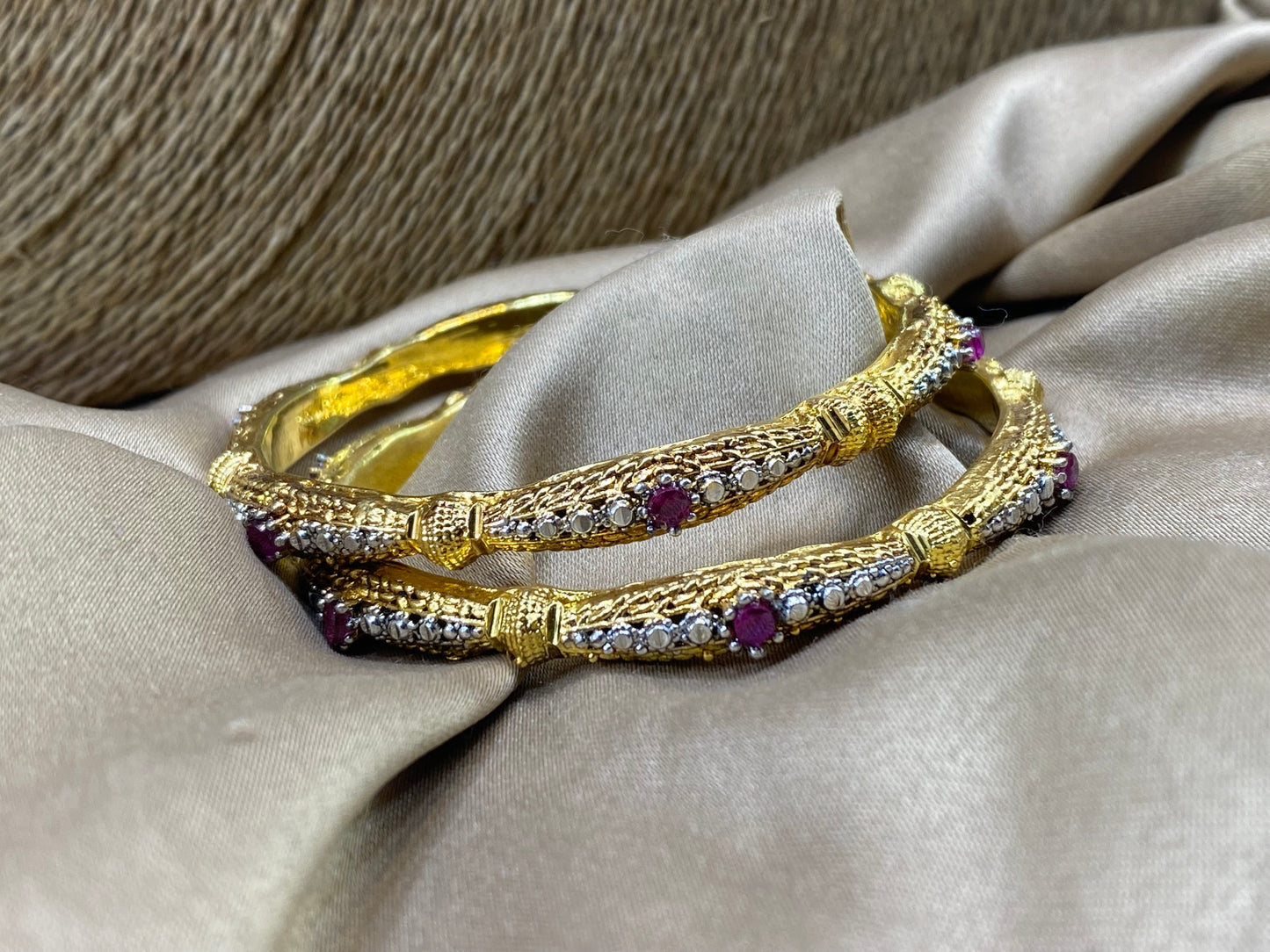 Gold Plated 2 Pc Bangles